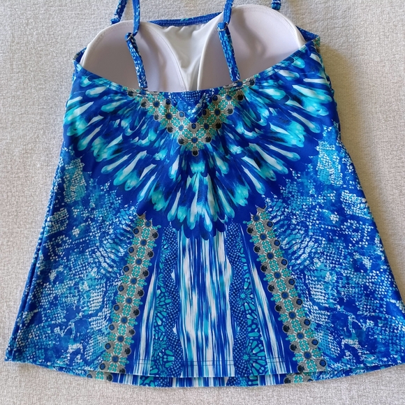 VENUS Tankini Top, Crown Jewels size 6 - Picture 9 of 12